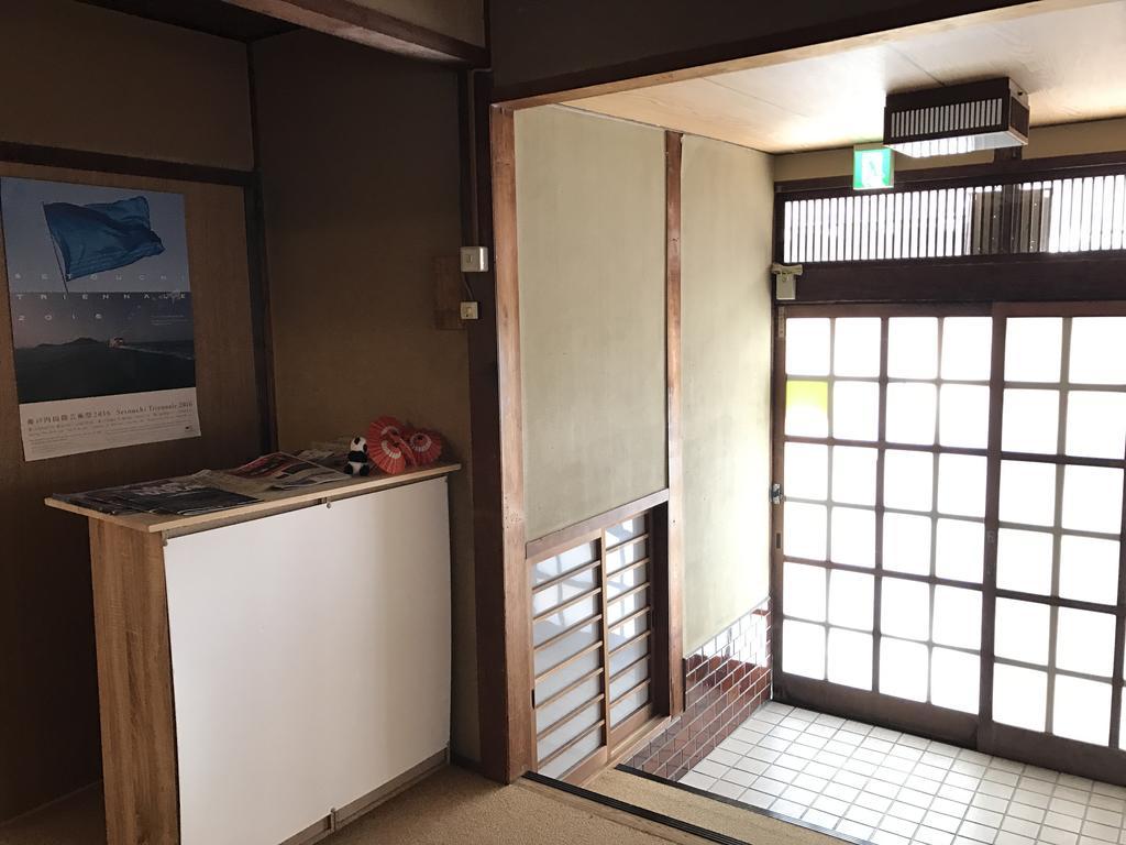 And Smiles Hostel Nara Exterior photo