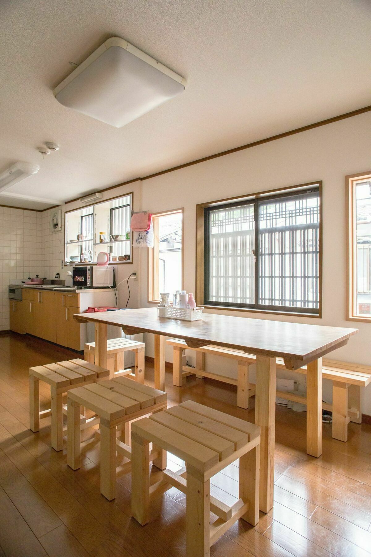 And Smiles Hostel Nara Exterior photo